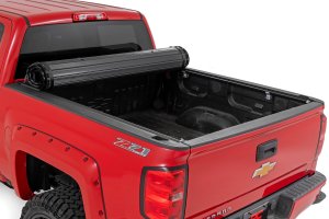 GMC Sierra 1500 Hard Roll Up Bed Cover - Rough Country - Flush, Low-Profile Design - Matte Black - '14-'18